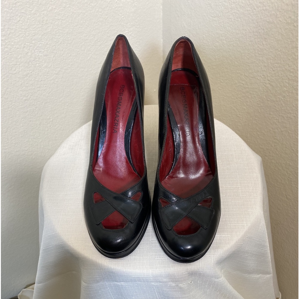 Sexy BCBG 3 inch heels. Gently worn. Good condition